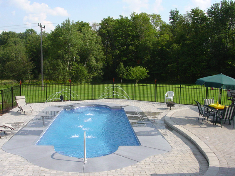 latham montego pool
