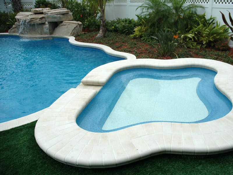 tiling a fiberglass pool