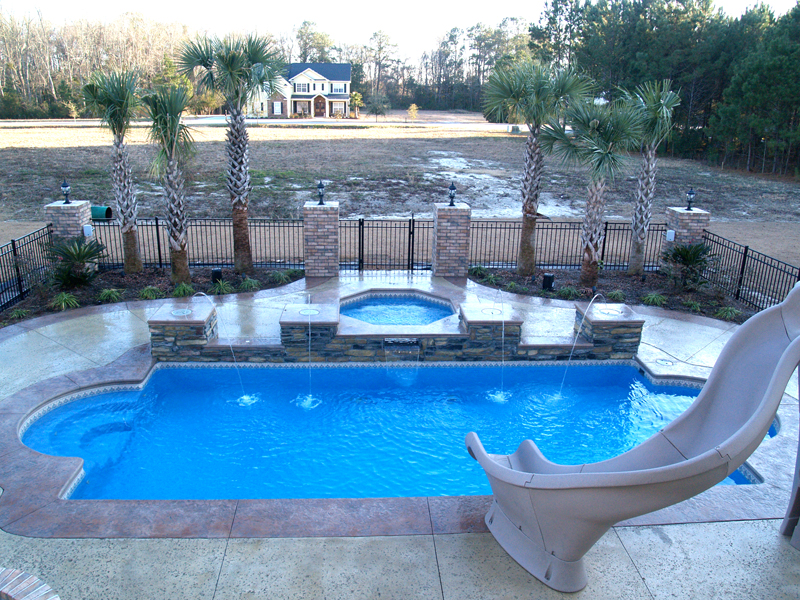 latham montego pool